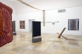 Blick in die Ausstellung Alex Müller, Bis die Zeit vergeht, Raum 2