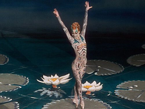 Szenenbild aus dem Film Hoffmanns Erzählungen