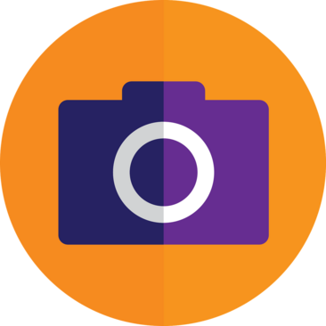 Grafisches Symbol einer lilafarbenen Kamera vor orangenem Hintergrund