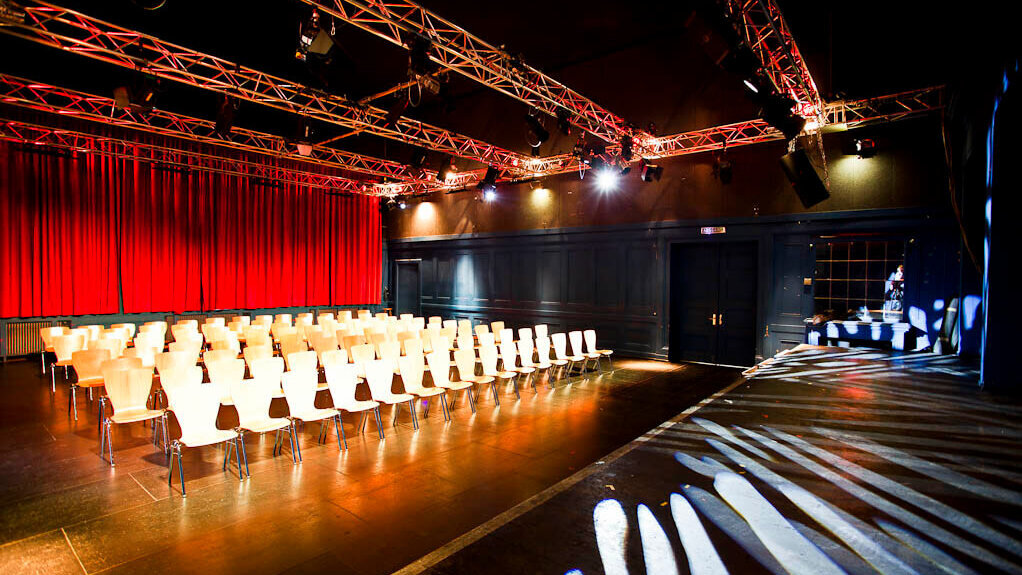 Bestuhlter Festsaal
