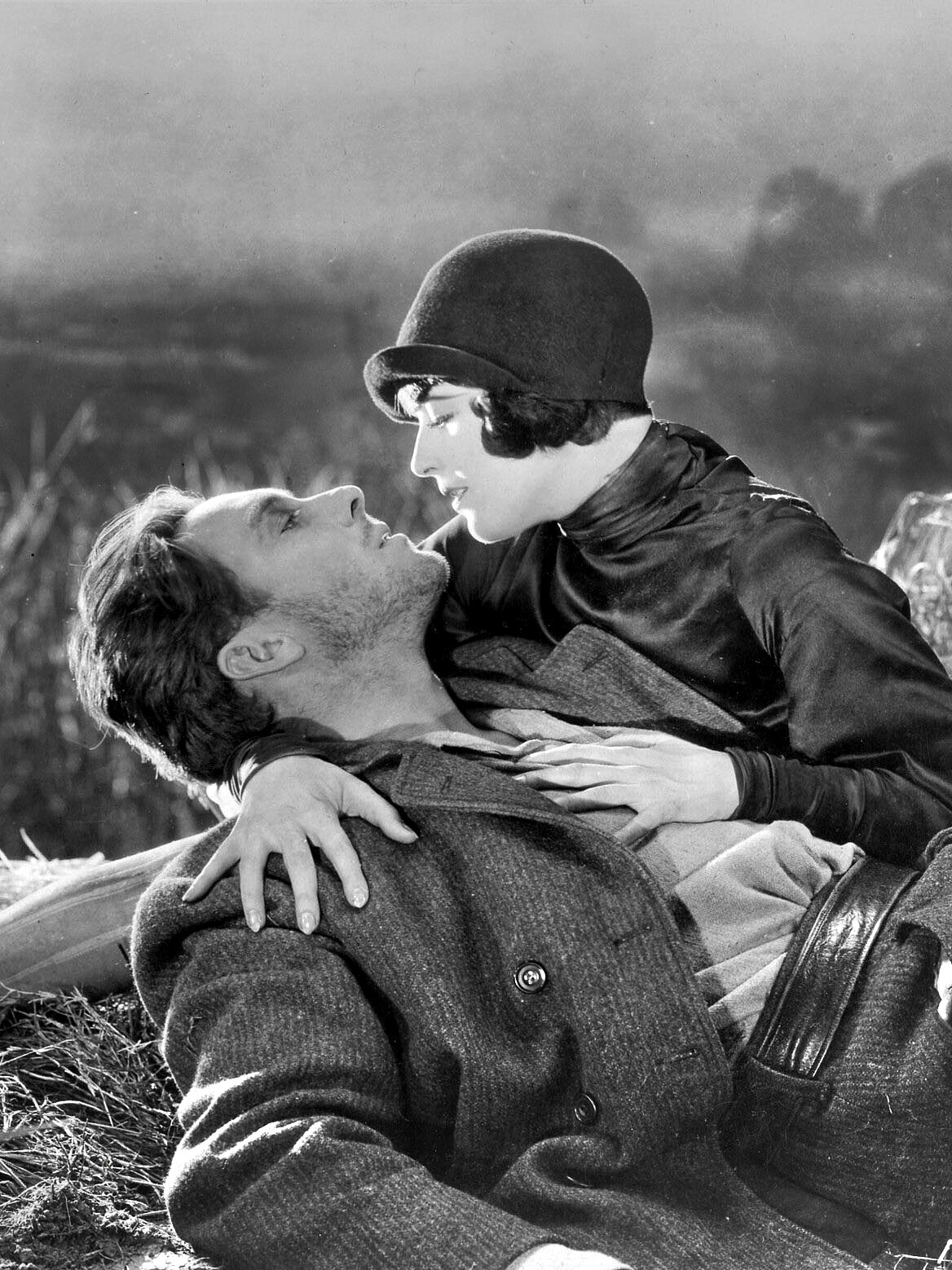 Szenenbild aus dem Film Sonnenaufgang - Ein Lied von zwei Menschen
