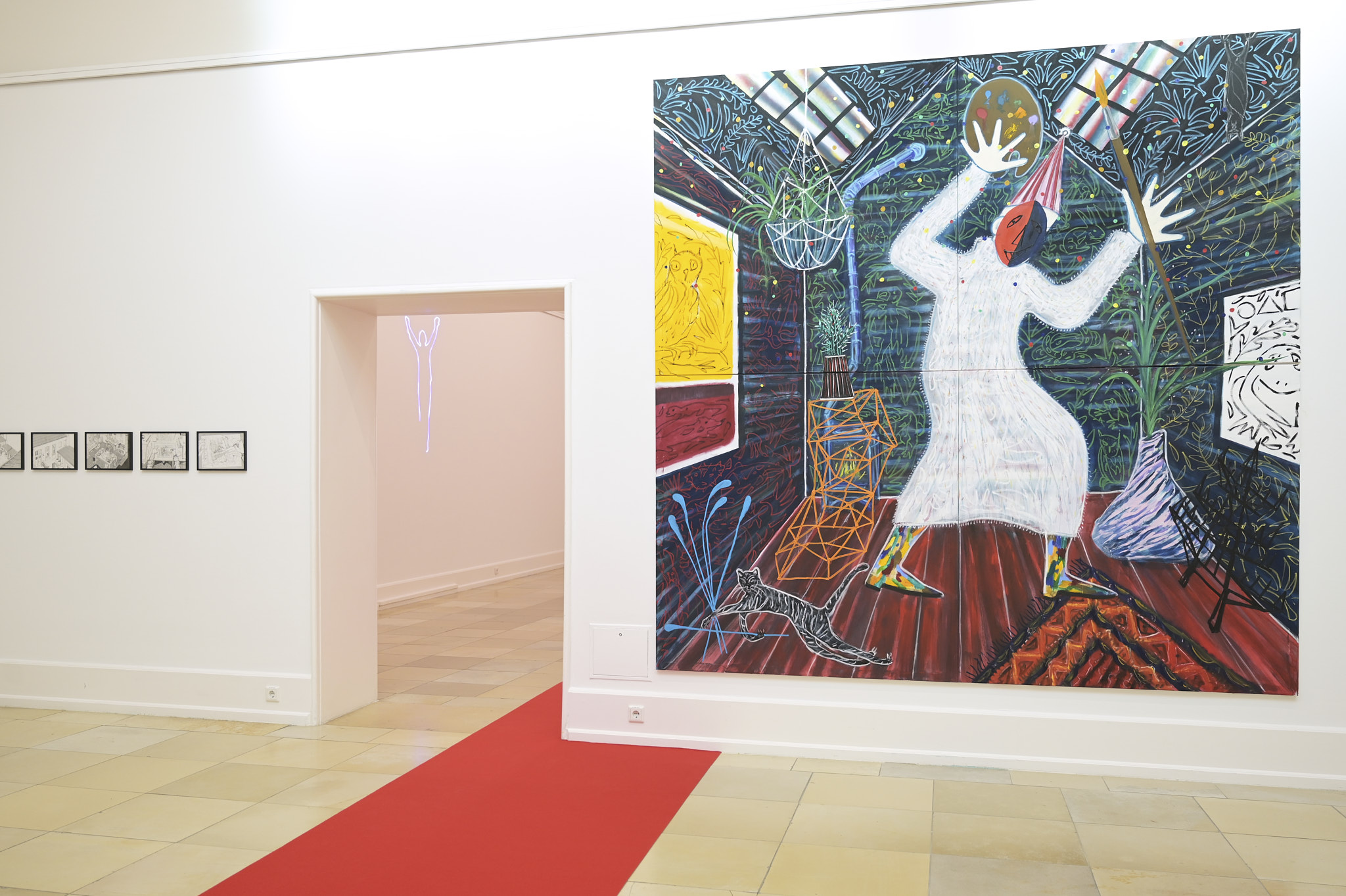 Gemälde zeigt einen Künstler in seinem Atelier mit Maske und Zauberhut